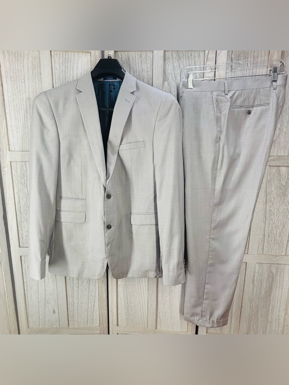 light gray Vince Camuto men's slim-fit stretch suit